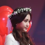 女아이돌 <b>블랙</b> vs <b>화이트</b> 패션