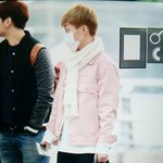 [EXO] 시우민 서포트<b>가방</b> 14년받은거아냐?