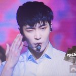 [EXO] <b>사장</b>님 눈에다 뭔짓하셨냐?