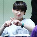 [방탄소년단] 이삐들 <b>진정</b>해..