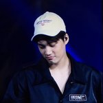 [EXO] ㄹㅇ <b>속살</b>은 하얗나봄 ㅌㅌㅋㅋㅋㅋㅋ