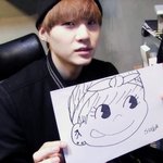 [방탄소년단] 민슈가 펭콩짱 사진보고