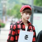 누구 이<b>사진</b> <b>보정</b>해줄사람ㅠㅠㅠㅠㅠㅠㅠㅠㅠ