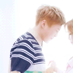 [EXO] 리액션영상보는데 존웃ㅋㅋㅋㅋ
