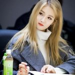 탈아이돌급 미모