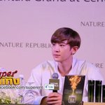 [EXO] 오늘자 <b>박찬</b>열 개존잘