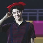 [EXO] 노트북 배경 뭐로 바꾸지?ㅠㅠ