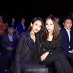 [핵존예] 중국에서 여신상 받은 크리스탈 &amp; 빅토리아