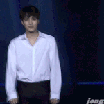 [카이] <b>종인</b>이가 웃는다! 김종인!! 나를향해 걸어온다