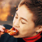 [EXO] 백현 시우민 첸 <b>다리</b>뜯는거봐라 ㅋㅋㅋㅋ