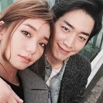 남자가 갑자기 앞머리까면 <b>무슨생각듬</b>??