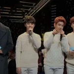 [EXO] <b>연중</b>에 이짤 나옴