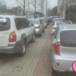 <b>인도</b>에 주차하는거 불법아닌가요?