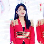 분위기 <b>장악</b>하는 男女 아이돌