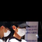 [백현] 백현이오늘<b>바지</b>뭐입었어 ??
