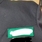 <b>명찰</b> 어디다가 달지 추반좀