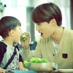 [EXO] 학교에서 카이사진 나왔다