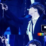[방탄소년단] 와<b>책상</b>내려찍을뻔;