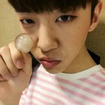 [BAP] 용국이 화이트 데이 이 사진은...