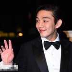 마카오에서도 인정받은 유아인