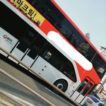 학교 끝나고 집가는길에 2층버스 봤는데 신기<b>하당</b>