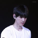 [EXO] 변백현이 <b>크리스찬</b>베일로 보인다