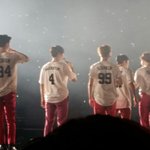 [EXO] 지금 집에와서 씻고 누웠다