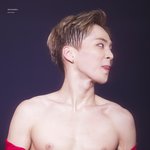 [EXO] <b>상체</b>가 왤캐 왜소하지..