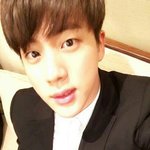 [방탄소년단] 한창 뜨다가 알림이 <b>잠잠</b>하니까 급 할게없어짐
