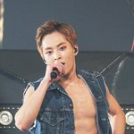 [시우민] 시우민 복근은 고화질로 봐야 <b>제</b> <b>맛</b>!