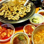 [EXO] 시발 나 <b>콘서트장</b> 앞에서 8인지지 만나서