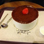 [EXO] 콘섵 겉돌기 하다가 8<b>인지</b>지만나서 곱촹 먹었다는 쓰니거든...