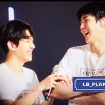 [EXO] ㅅㅂ 조카 비타민이다 진짜