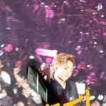 [EXO] 야 시발 나 어제 중콘갔는데 대박 <b>덕계</b>못 깬거같아