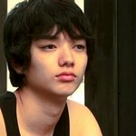 <b>흰색</b> 운동화 관리 어렵지않아?