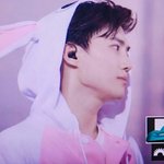 [EXO] 아시발 살려줘 <b>자야</b>되는데 사진보고 잠 못자겠어