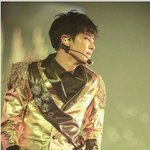 [EXO] 야 이거 존나 <b>왕자</b>님같아