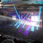 [EXO] <b>핸드볼</b>부터 잠실까지 크기 보여줌
