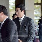 김하늘 결혼식에 <b>참석</b>한 조각
