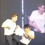 [EXO] 니들이 <b>이</b> <b>포즈</b> 안해주면