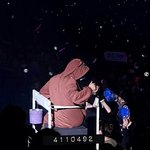 [카이] <b>곰도리</b> 앉아있는데 꼬리가 뿅~