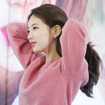 핑크<b>의상</b> 입은 女아이돌 모음