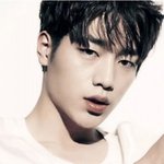 볼에 여드름 <b>흉터</b>ㅠㅜㅠ