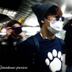 [방탄소년단] (+추가)아부다<b>비행</b> 출국 프리뷰