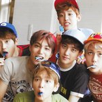 [EXO] 여기서만 <b>팬질</b>하는 애들있음?