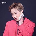 [EXO] 눈감고 사진<b>고르기</b>