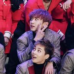 [EXO] 눈감고사진<b>고르기</b>