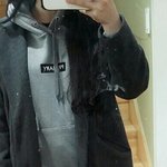 후드<b>티</b>에 코트 조합 이상함? 봐줘
