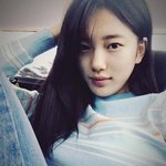 <b>완전</b> 딴 사람인 수지