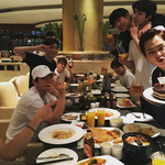 [EXO] ㅈㄴ 젊은 부자들이 저런다고 생각하니까